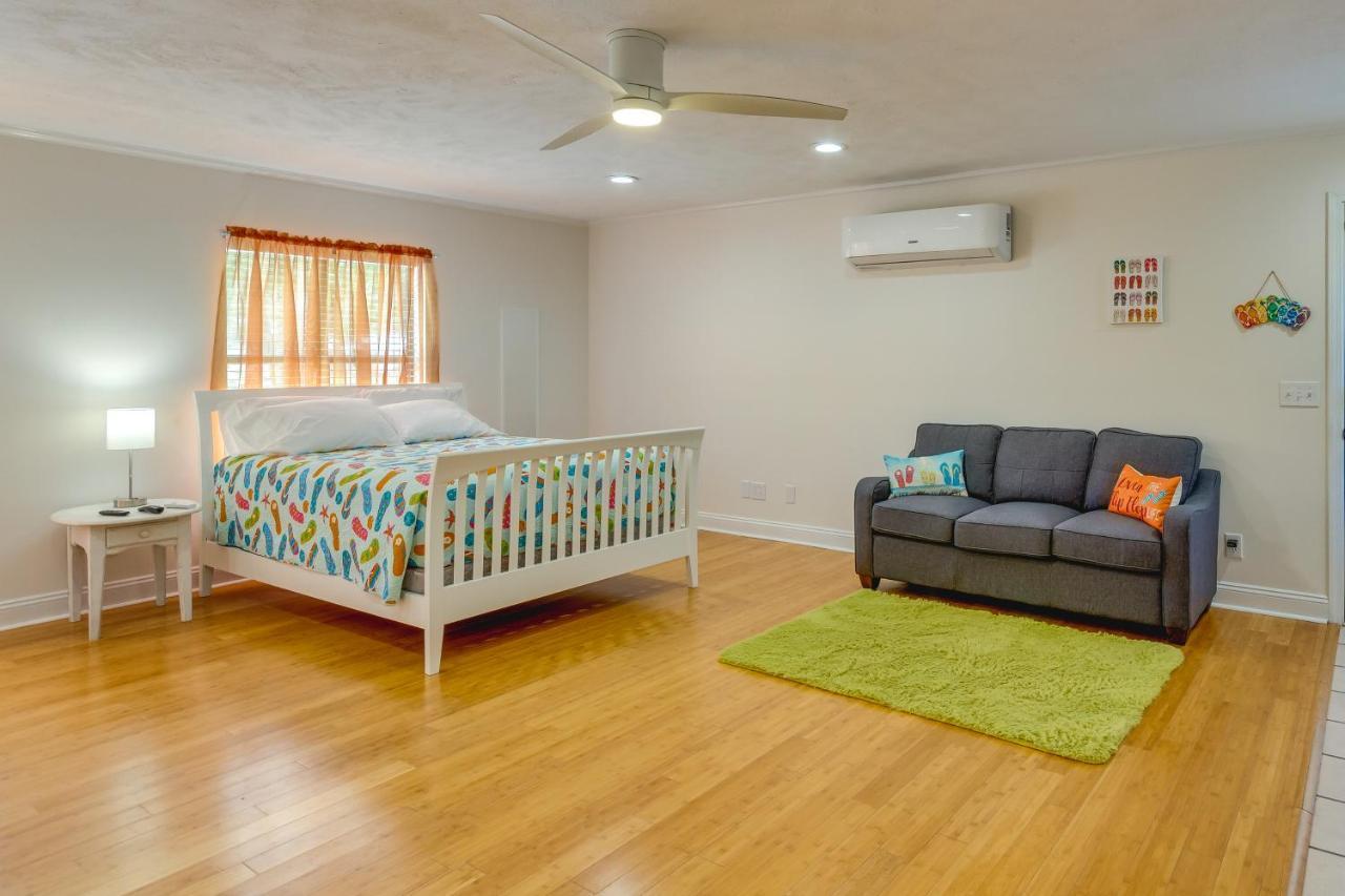 Gulf Breeze Vacation Rental For 2 With Pool Access! المظهر الخارجي الصورة