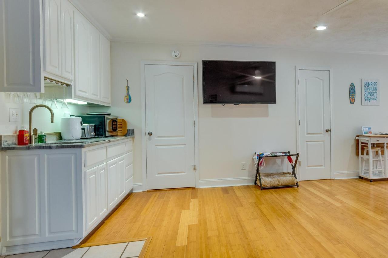 Gulf Breeze Vacation Rental For 2 With Pool Access! المظهر الخارجي الصورة