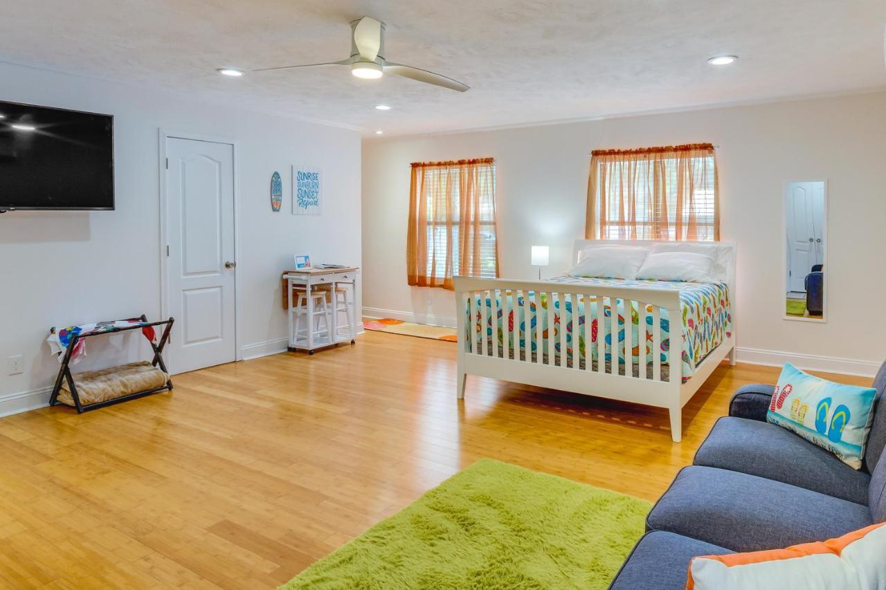 Gulf Breeze Vacation Rental For 2 With Pool Access! المظهر الخارجي الصورة